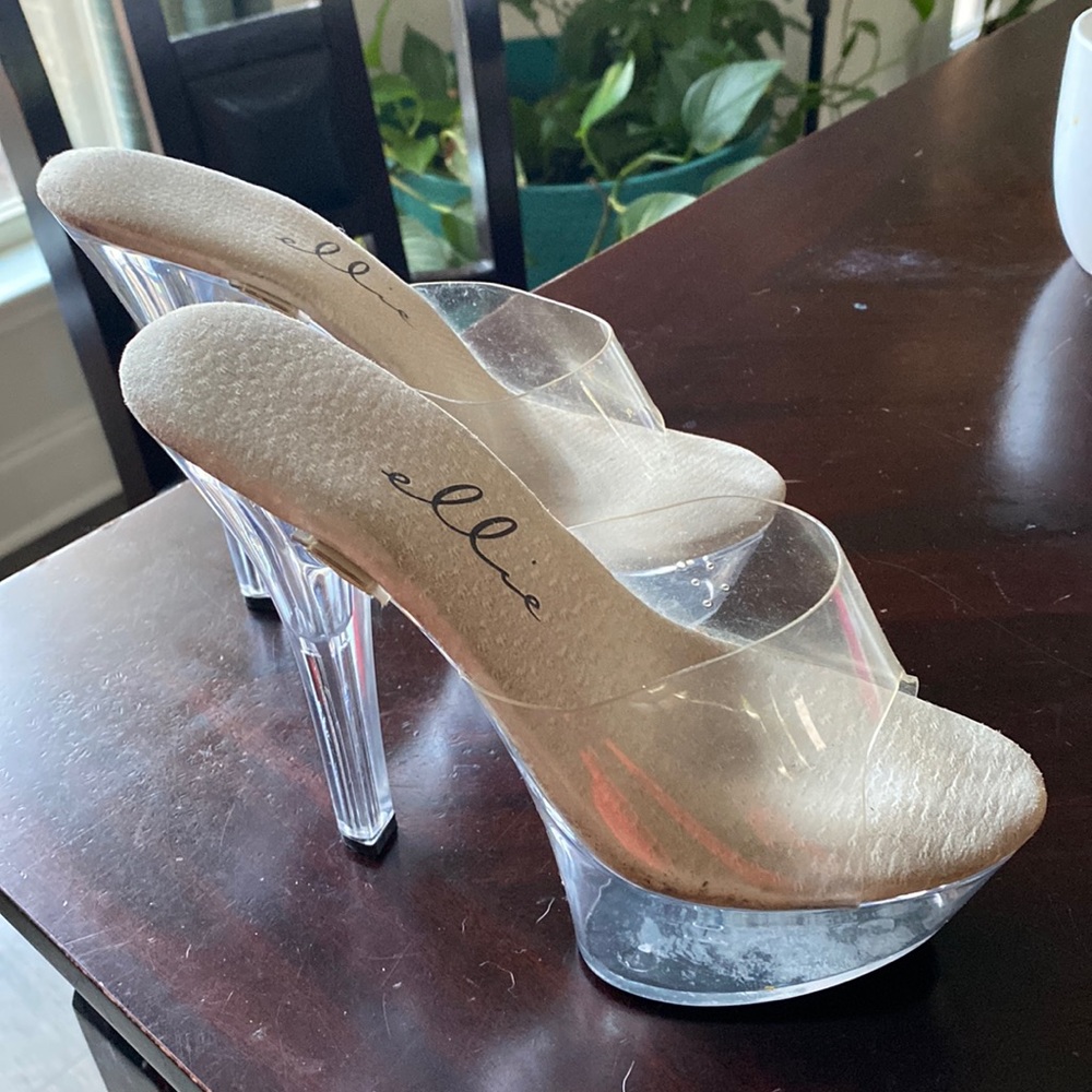 🔥WORN SIZE 7 ELLE 6 INCH HEELS W PLATFORM🔥